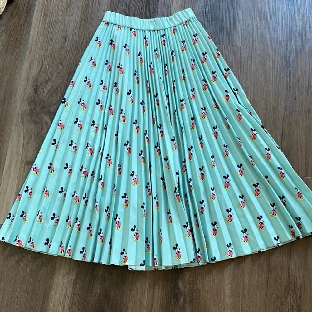 Disney Mickey pleated skirt